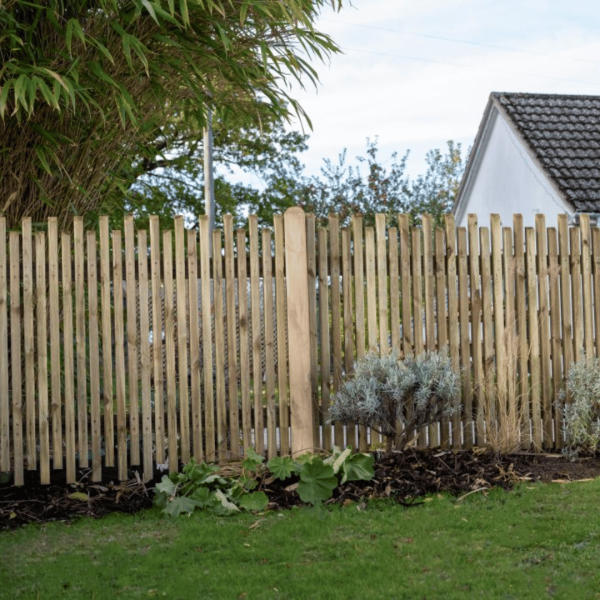 Contemporary Picket Fence Panel 900mm x 1830mm